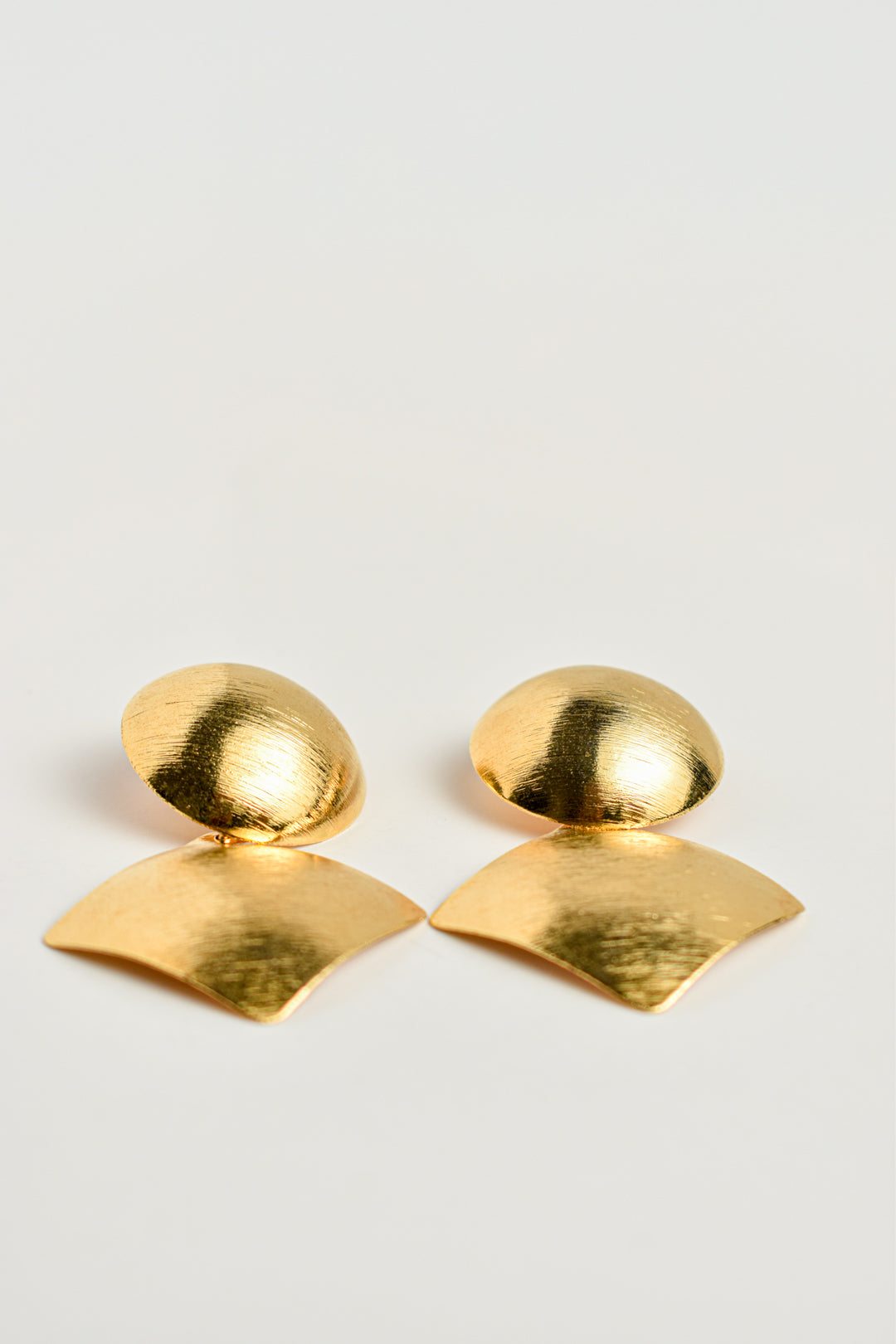 Aretes medianos