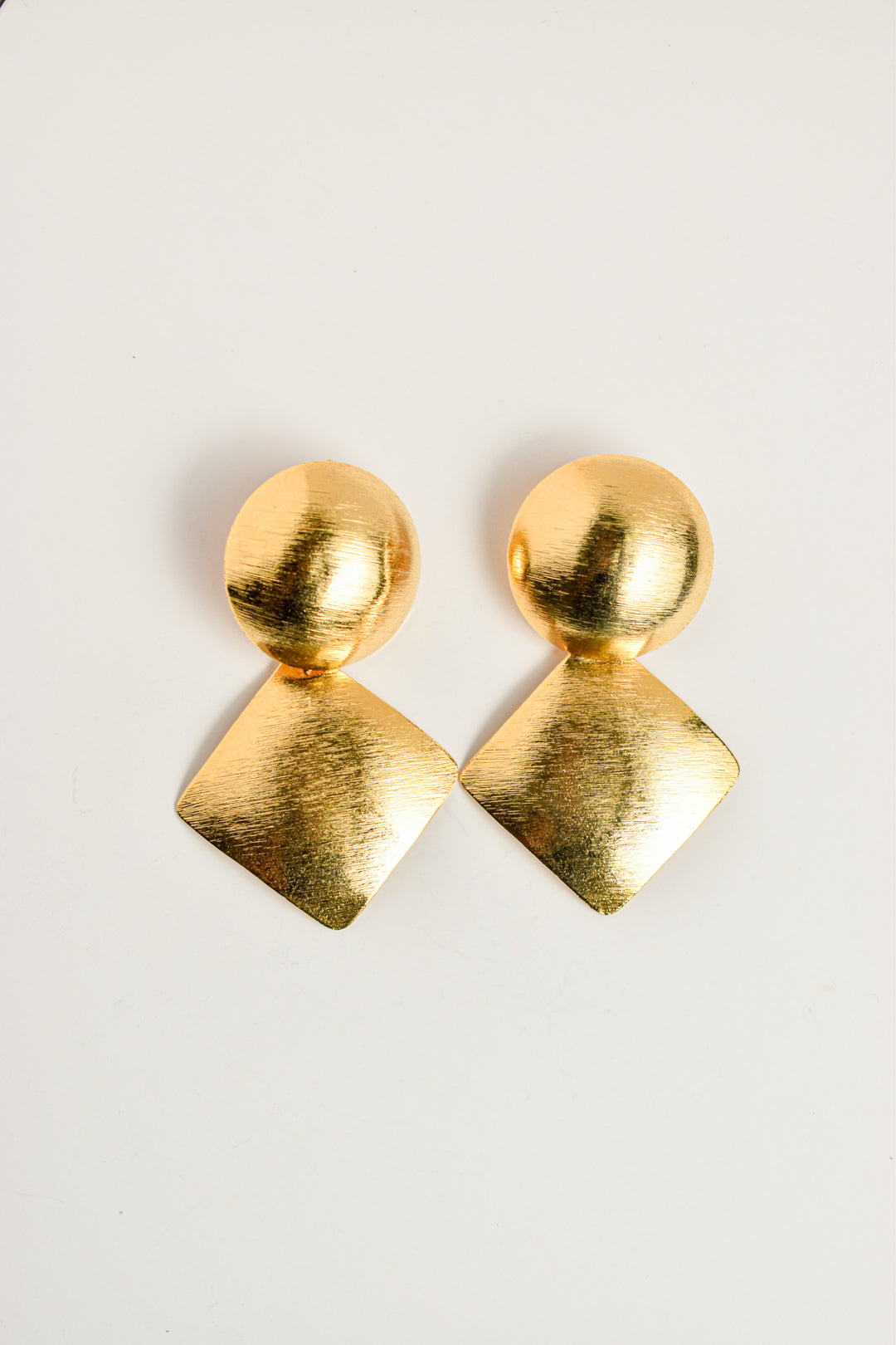 Aretes medianos
