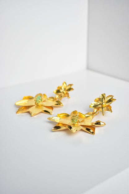 Aretes Flor largos con cuarzo